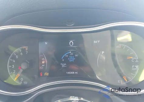 2020 Jeep Grand Cherokee Laredo E 4X4 z USA, uszkodzony, nr VIN 1C4RJFAG7LC319224